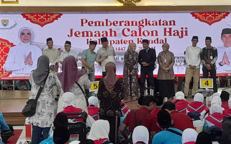 Bupati Kendal Dyah Kartika Permanasari, Jamaah Dapat Menjaga Kesehatan Selama Menjalankan Ibadah Haji