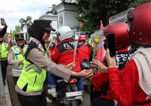 Peringatan May Day di Kabupaten Kendal Berlangsung Penuh Kegembiraa dan Kebersamaan