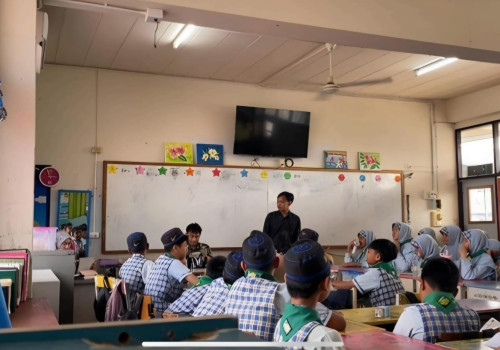 Mahasiswa UPGRIS Mulai Praktik Mengajar di Thailand Selatan, Terapkan Pembelajaran Inovatif di Sekolah Mitra