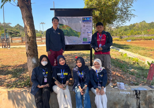 Mahasiswa KKN PPM USM Beri Pelatihan Pemetaan Digital dan Kesiapsiagaan Bencana di Kelurahan Wates