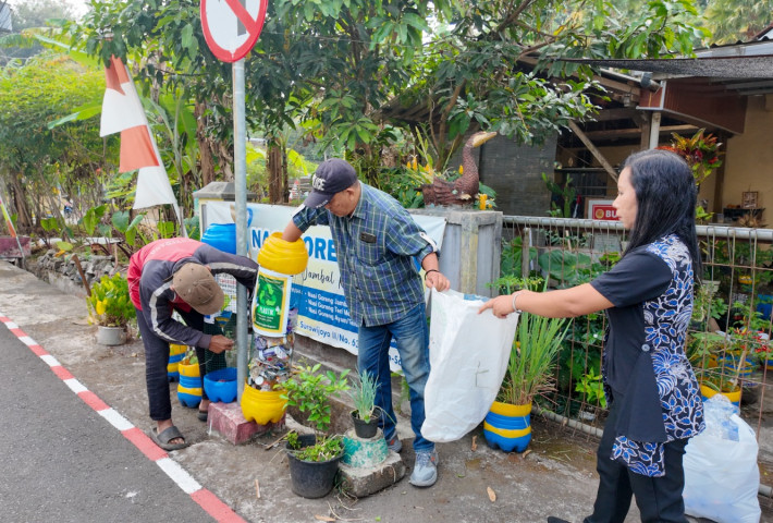 Ubah Sampah Jadi Cuan, PLN UIP JBT Dorong Ekonomi Sirkular Berbasis Listrik di Salatiga