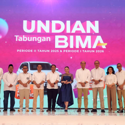 Dirut Bank Jateng: Apresiasi Nasabah Jadi Komitmen Perkuat Ekonomi Jawa Tengah, Semakin Meriah dengan Penampilan Rossa