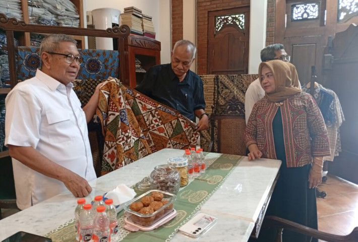 Batik Jadi Andalan Ekonomi Kreatif, Komisi B DPRD Jateng Serap Aspirasi Pelaku Usaha