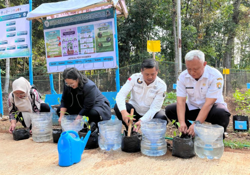 PPK Ormawa Kamadiksi UDINUS Hidupkan Kembali KWT Berkah Makmur, Dorong Ketahanan Pangan Warga Kedungdowo
