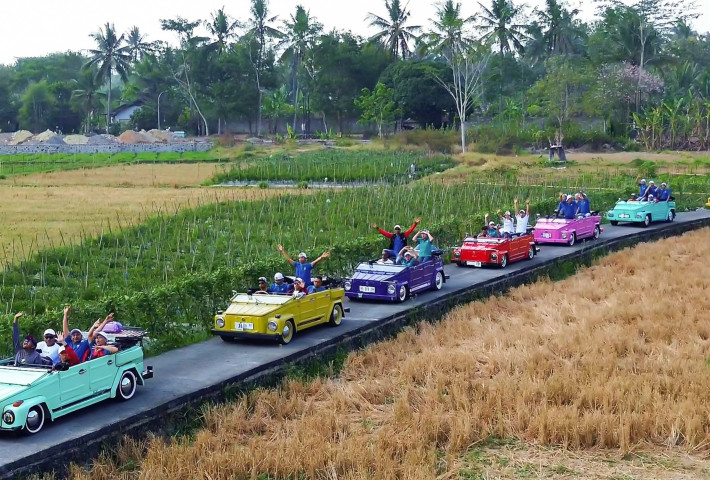Hotel Ciputra Semarang Dorong Kolaborasi Karyawan Lewat Keseruan Team Building