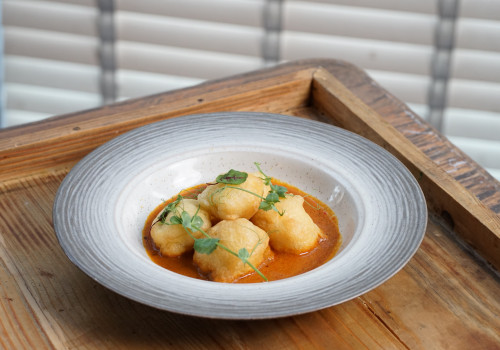 ROCA Restaurant ARTOTEL Yogyakarta Perkenalkan Dua Menu Baru Chef’s Kiss