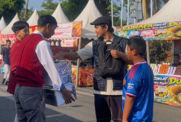 Dari Jalanan Banjarnegara, Mahasiswa Galang Donasi untuk NTT dan Warga Terdampak Kekeringan