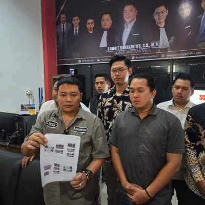 Desak Kasus Rumah Ambruk Segera Tuntas, Kuasa Hukum Irjen Sofyan Ancam Lapor Komisi III