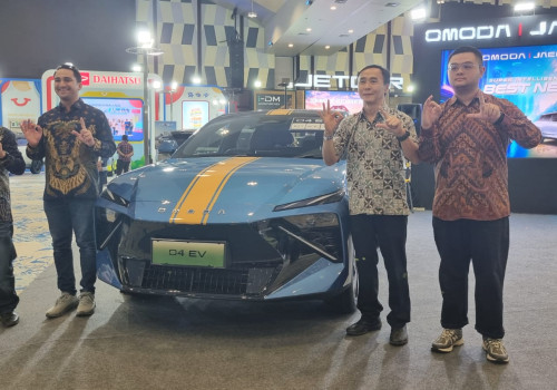Tampil di GIIAS Semarang, OMODA O4 EV Usung Konsep Cyber Mecha Design