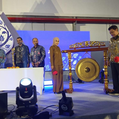 Kendal Makin Dilirik Investor, Bupati Resmikan Ekspansi Fasilitas Produksi GCPI