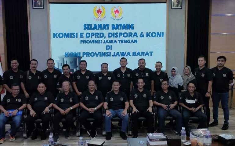 Kunjungan ke Bandung, KONI Butuh Kritikan Media Masa