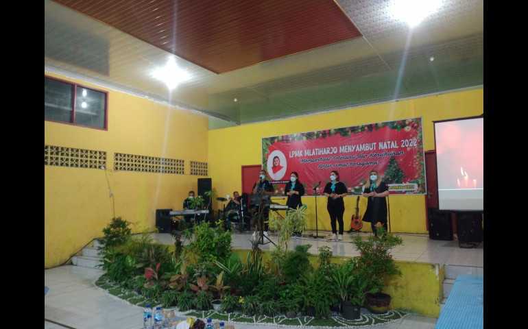 Sambut Natal, LPMK Mlatiharjo Semarang Doa Bersama Masyarakat Lintas Agama