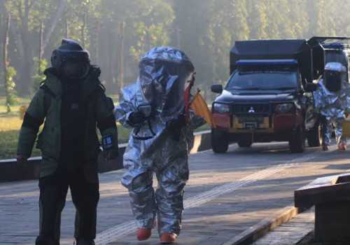 Brimob Polda Jateng Laksanakan Simulasi Penanganan Teror Jelang Nataru