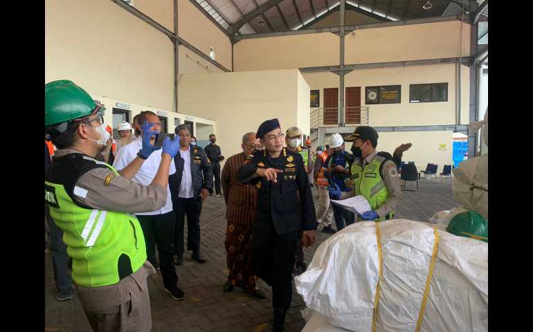 Tinjau Distribusi Bahan Pokok, Satgas Polda Jateng Pastikan Aman Saat Nataru