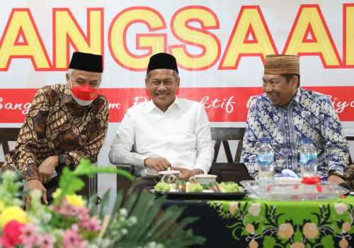 Perkuat Dasar Agama, Halaqoh Kebangsaan Sebagai Ruang Moderasi Beragama
