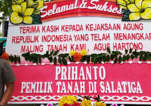 Dukungan Mengalir, Korban Penipuan Agus Hartono Kirim Karangan Bunga Dukung Kejati Jateng