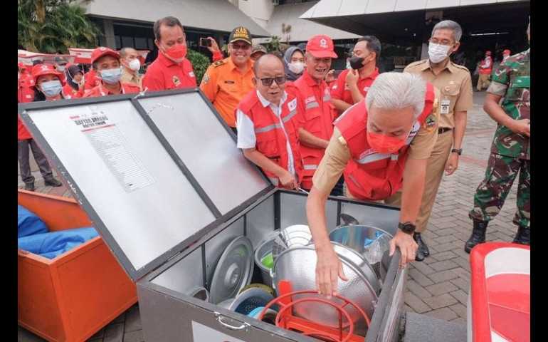 Bantuan Peralatan Kedaruratan Bencana Senilai Rp 1,5 Miliar di Berikan PMI Jateng