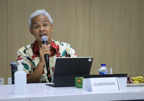 PPKM Dicabut, Ganjar Himbau Warga Jateng Tetap Jaga Kondisi Badan