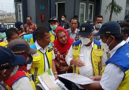 Tinjau Lokasi Banjir di Kota Semarang, Menteri PUPR: Perlu Penanganan Jangka Panjang untuk Mengantisipasi Banjir di Masa Depan