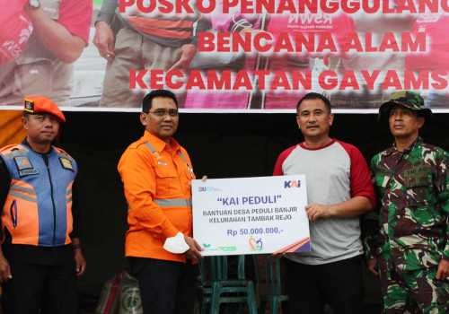 KAI Peduli Berikan Bantuan untuk Korban Bencana Banjir di Semarang