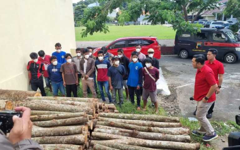 Akhirnya, Polrestabes Semarang Berhasil Tangkap 15 Pelaku Pembalakan Liar Waduk Jatibarang