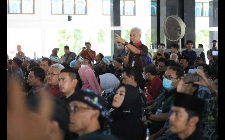 Ini Cara Pemprov Jateng Atasi Kemiskinan, Perusahaan Langsung Buka 800 Lowongan