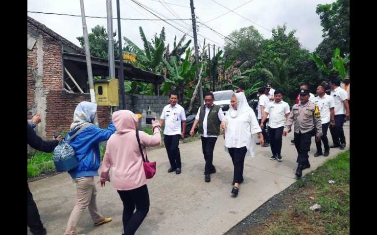 Sigap, Pemkot Semarang Lakukan Penanganan Tanggul Jebol di Dinar Indah