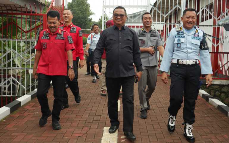 Kunjungi Lapas Semarang, Stafsus Menkumham Ingatkan 3+1 Kunci Pemasyarakatan