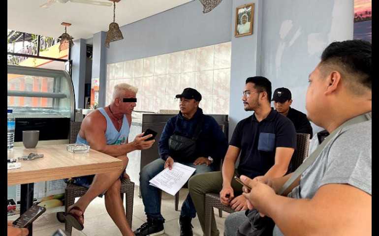Kejari Mataram Tangkap WNA Australia Terpidana Pengrusakan di Gili Trawangan