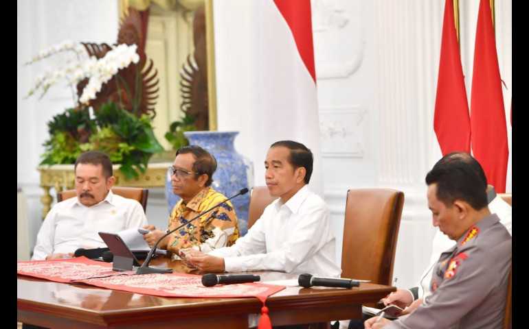 Komitmen Berantas Korupsi, Jokowi Himbau Aparat Harus Profesional