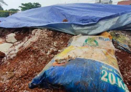 Wajib Dihukum, Oknum Penimbun Beras dan Minyak