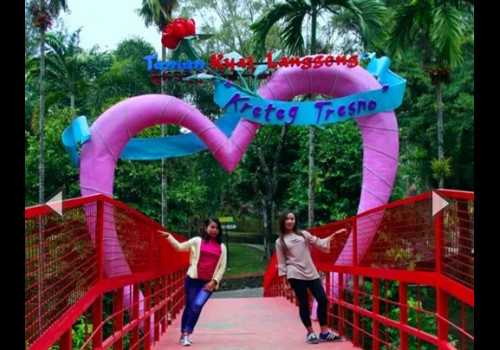 Dulu Taman Bunga Sekarang Wahana Wisata, Taman Kyai Langgeng Magelang
