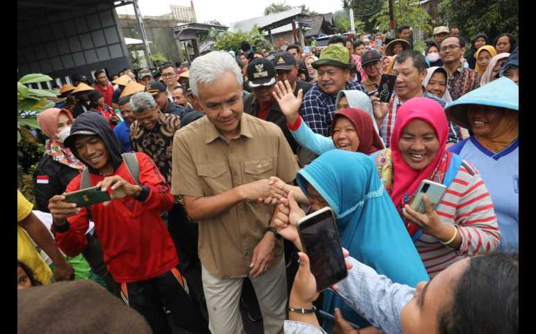 Potensi Beras di Jateng Tinggi, Ganjar: Beras Tidak Ada KTP Bebas Aja Pergi