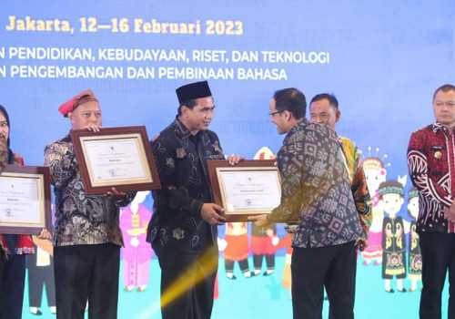 Pemprov Jateng Terima Penghargaan Mendikbud Ristek, Pakai Bahasa Jawa Setiap Kamis