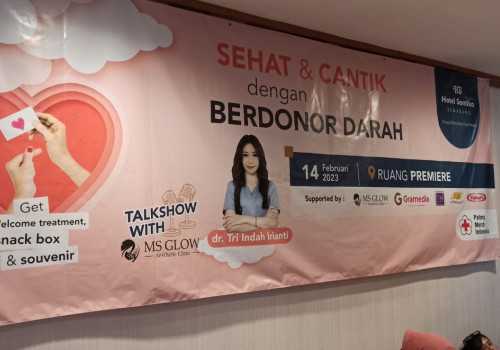 Momen Hari Kasi Sayang, Hotel Santika Premier Semarang Gelar Donor Darah