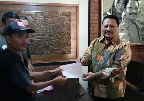 Ganjar Ajak Masyarakat Jateng Bantu Pantarlih; Cuma 3 Menit, Siapin KTP dan KK
