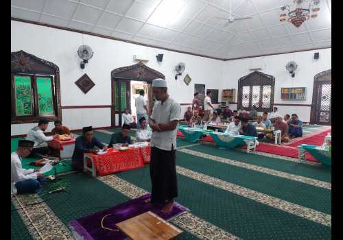 Sambut Isra Miraj, Napi Lapas Semarang Ikuti Lomba Praktik Sholat Subuh