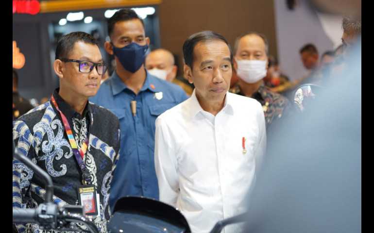 Presiden Jokowi Buka The 30th IIMS 2023, PLN Siap Optimalkan Ekosistem Kendaraan Listrik