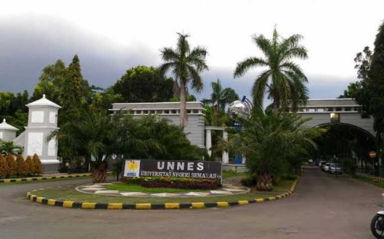 Mahasiswa Fakultas Teknik Unnes Juara 2 Archibition 2023, Rancang Apartemen Berbasis TOD