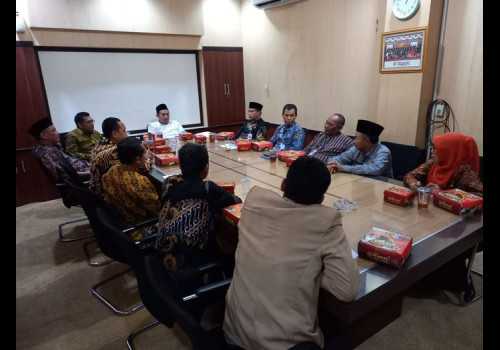 Kemenag Kabupaten Kendal Temui DPRD Kendal Bahas Pendidikan Profesi Guru
