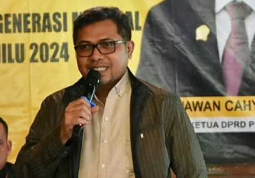 Kemendes PDTT Beri Penghargaan Bupati Kebumen, Ferry Wawan Cahyono :  Dapat Membangun dan Menggerakan Perekonomian Desa