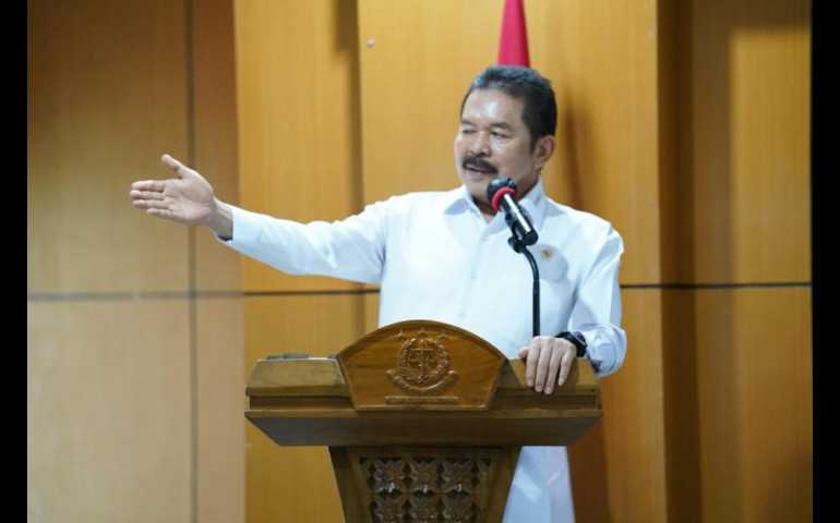 Jaksa Agung ST Burhanuddin Terima Penghargaan Best Institutional Leaders