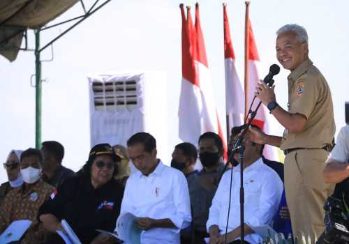 Penerima SK Perhutanan Sosial dan SK TORA di Jateng, Pemprov: Manfaatkan Lahan dengan Produktif