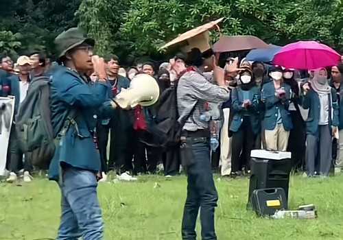 Masih Janggal, BEM Undip Tunggu Kejelasan Atas Penundaan Pemilihan Rektor