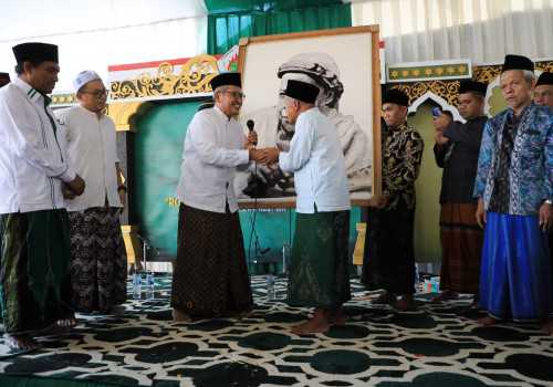 Haul Mbah Hisyam ke 34, Santri; Beliau Ulama Istimewa