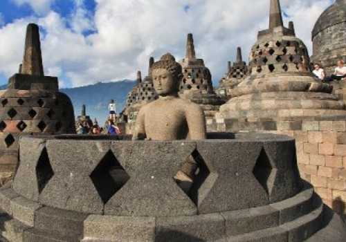 Merapi Erupsi, Pengelola Candi:  Borobudur Masih Aman Dikunjungi