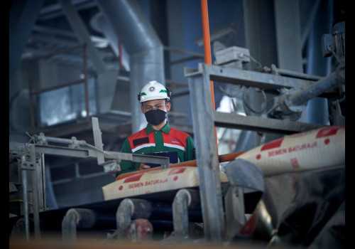 Kinerja Positif 2022, Laba Tahun Berjalan Semen Indonesia Naik 18% Menjadi Rp2,499 Triliun