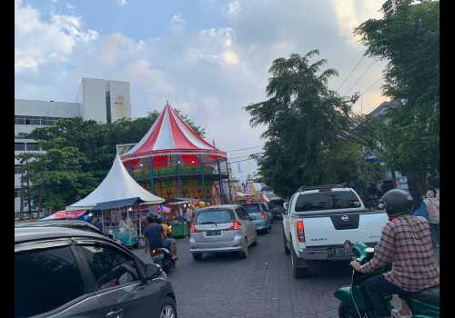 Tarif Parkir Dugderan Tidak Wajar,  Dishub Kota Semarang Segera Tindak Tegas!