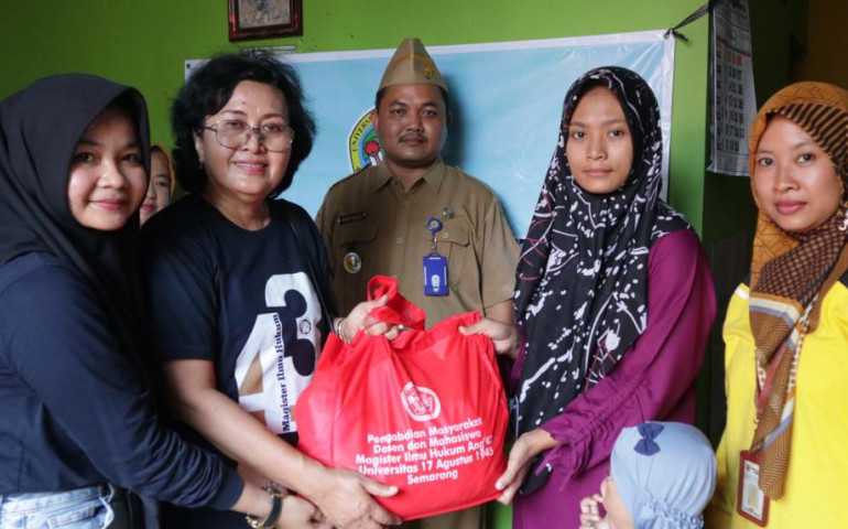 Dosen dan Mahasiswa Magister Ilmu Hukum Untag Semarang Gelar Pengabdian Masyarakat di Desa Padang Grobogan