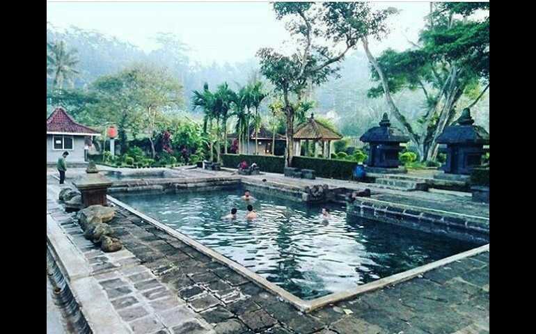 Hangatkan Badan di Sumber Air Panas Wisata Dusun Candi Umbul Magelang